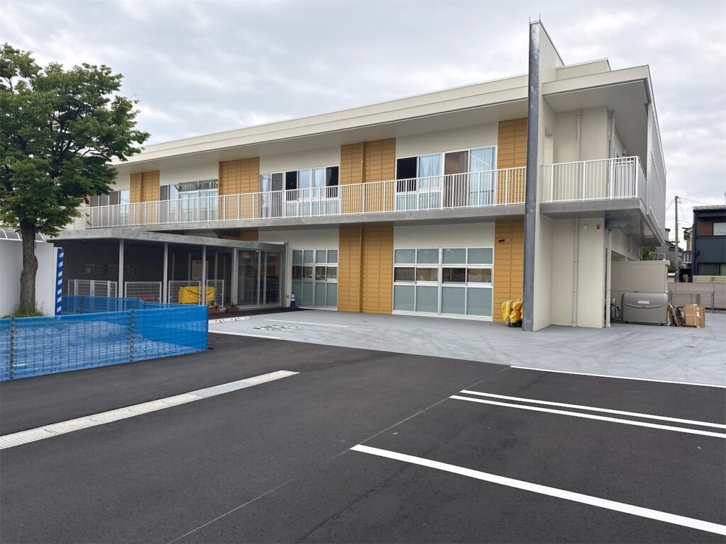 東小針認定こども園　新築工事